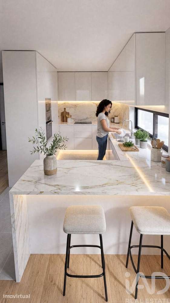 Casa / Villa T4 em Sesimbra (Castelo) de 200,00 m2 - Grande imagem: 3/20