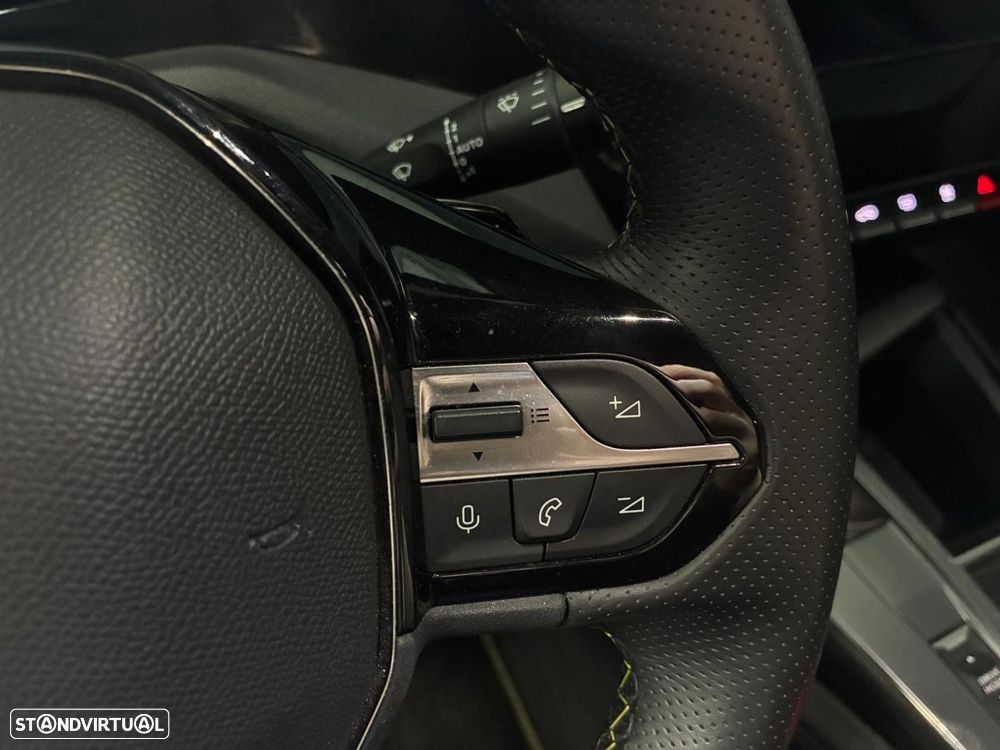 Peugeot 308 1.5 BlueHDi GT EAT8 - 19