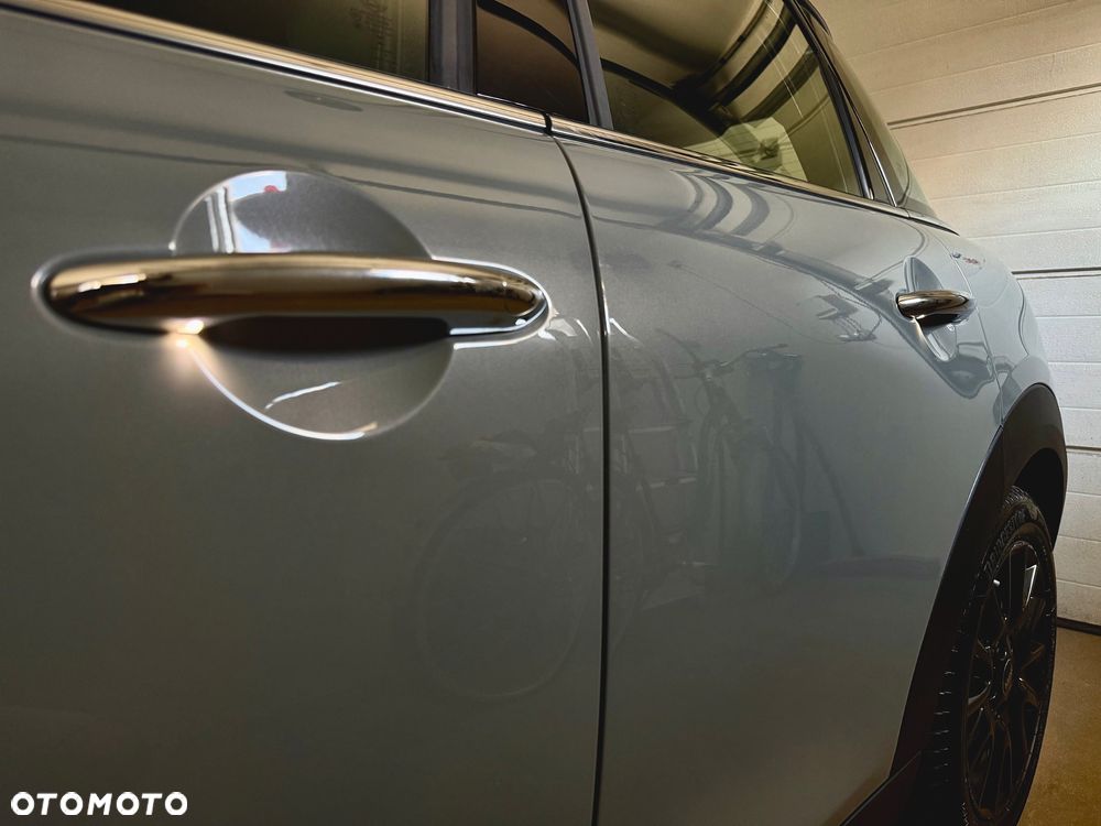 MINI Cooper Standard - 10