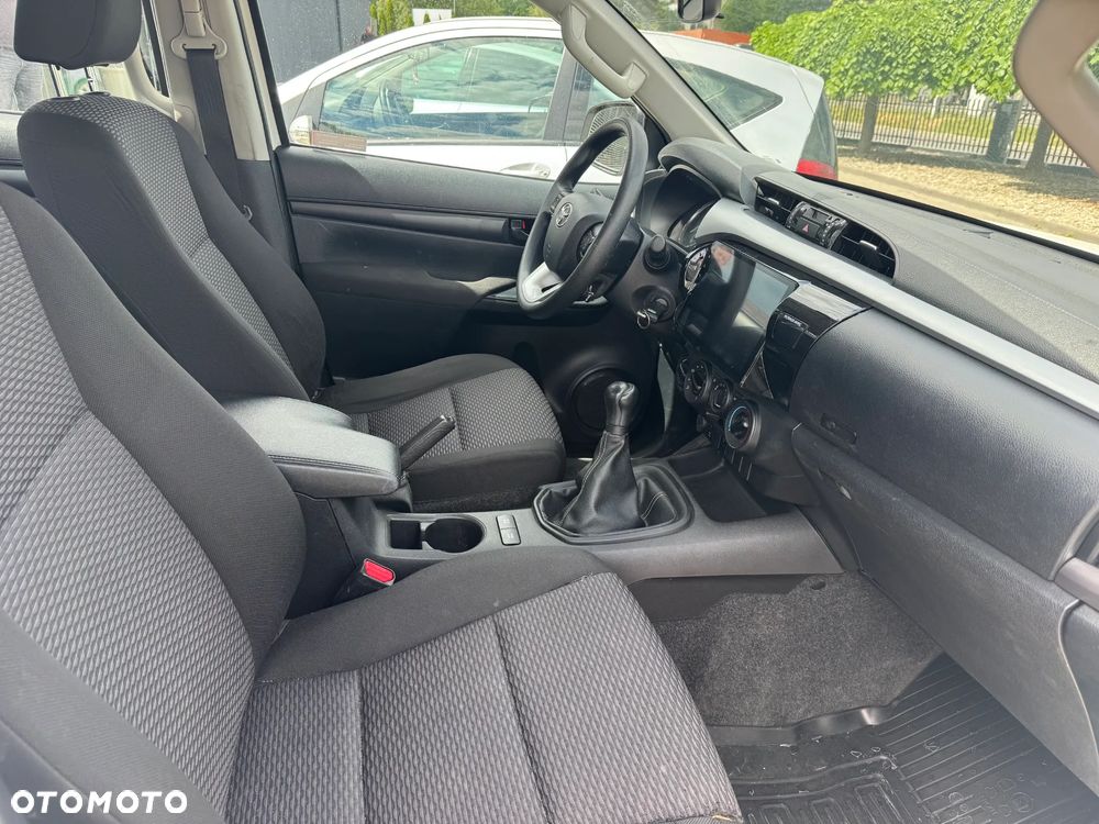 Toyota Hilux 2.4 D-4D Double Cab DL 4x4 - 9