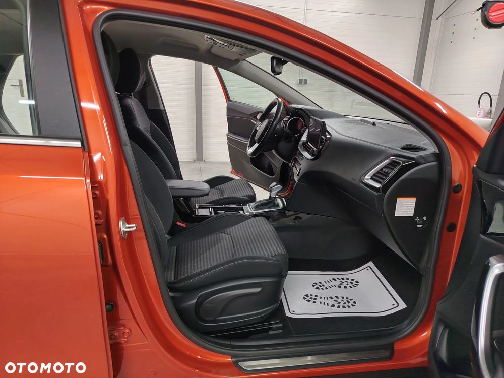Kia XCeed 1.6 GDI PHEV Business Line DCT - 28