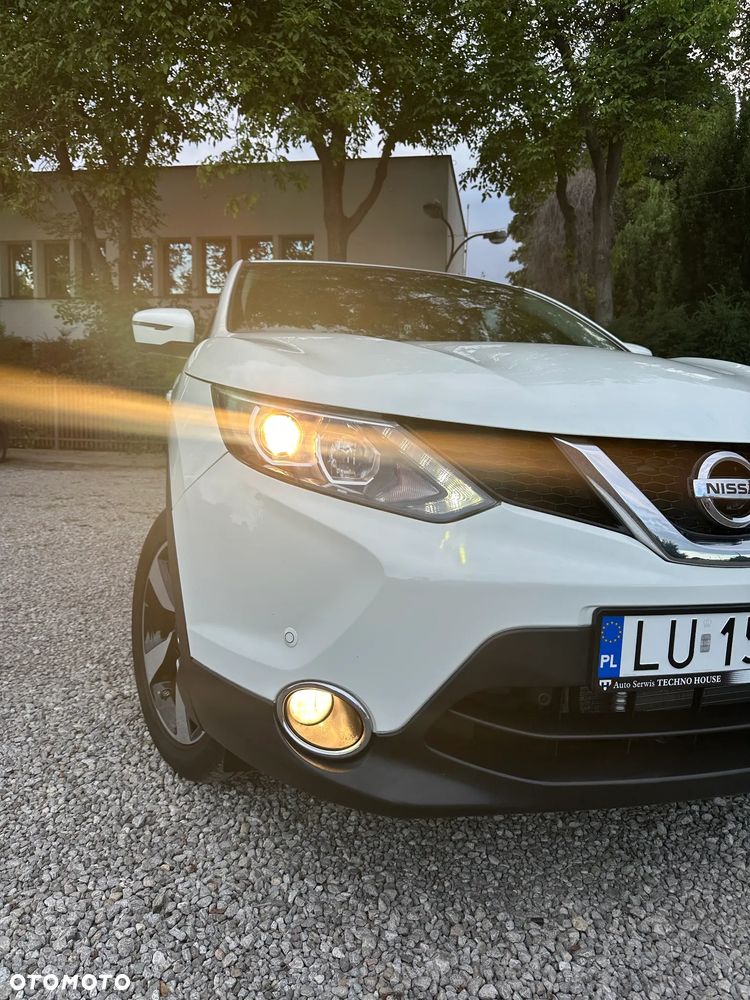 Nissan Qashqai 1.2 DIG-T Xtronic TEKNA - 1