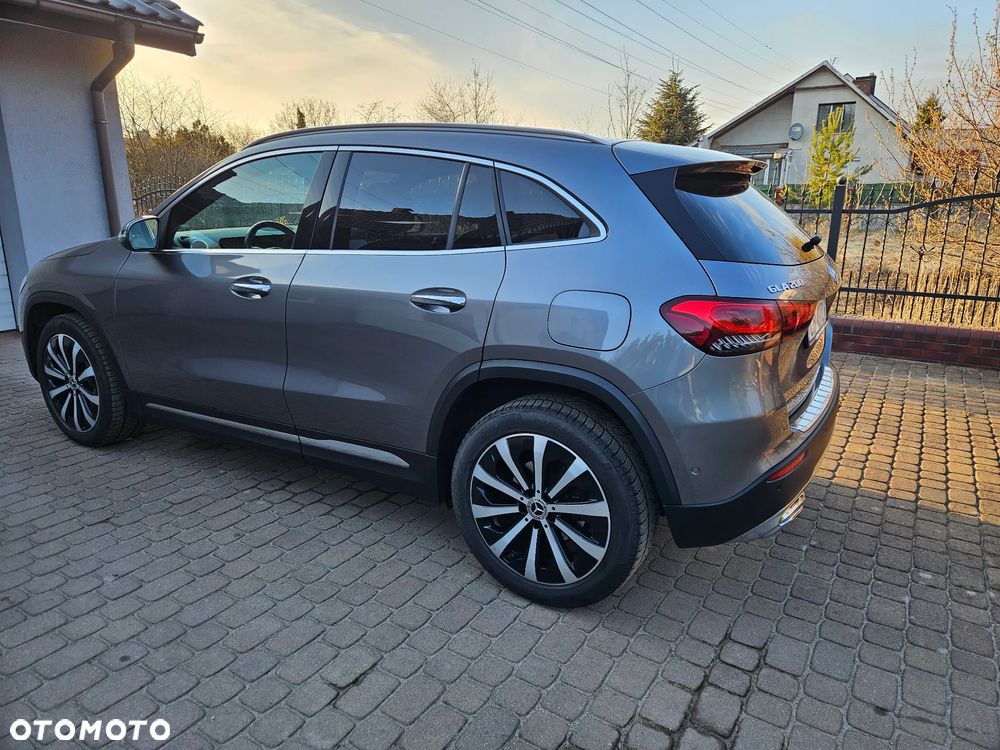 Mercedes-Benz GLA 200 - 3
