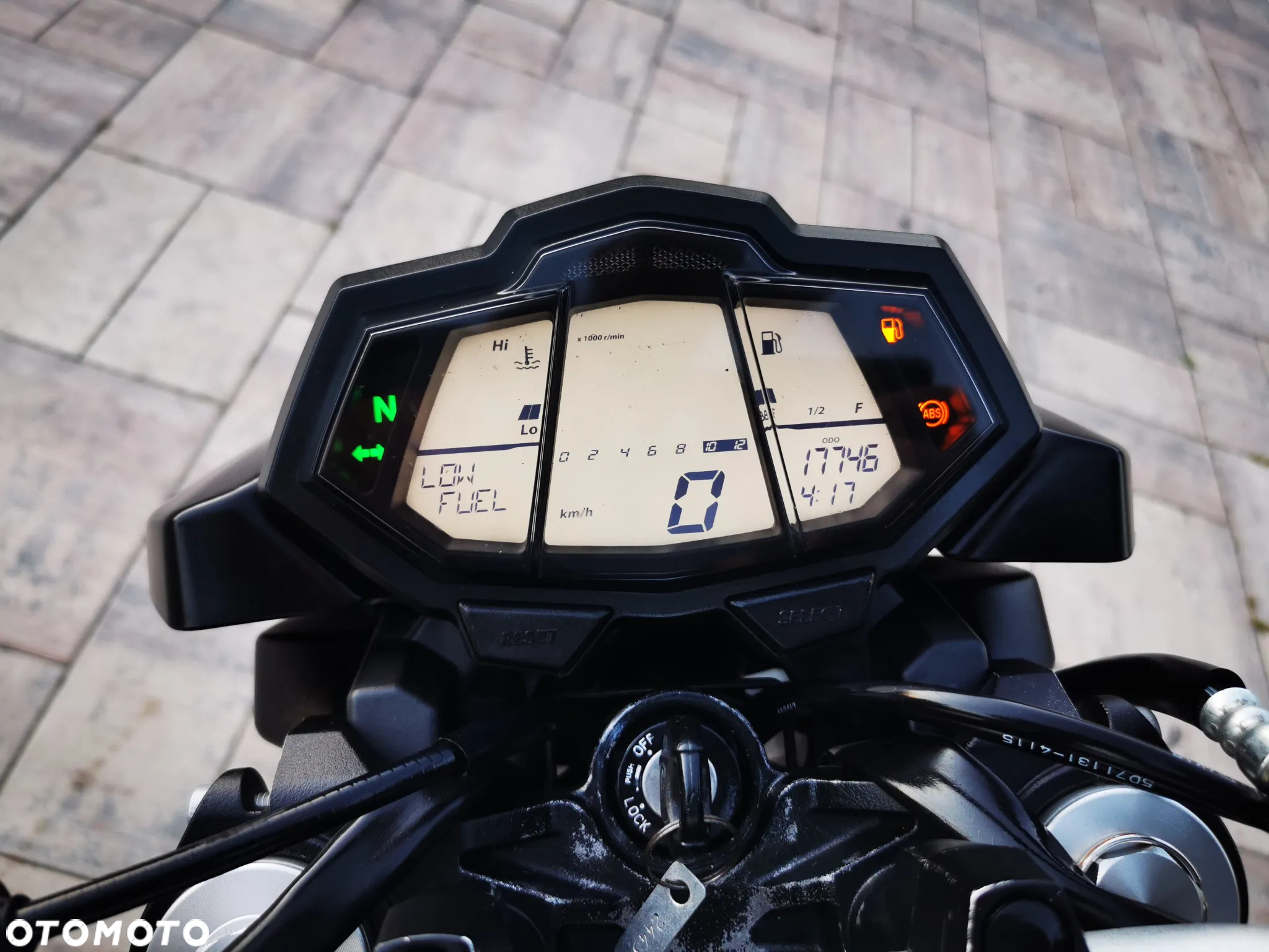 Yamaha MT - 17