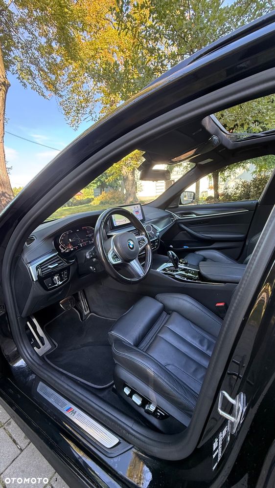 BMW Seria 5 530d mHEV M Sport sport - 10