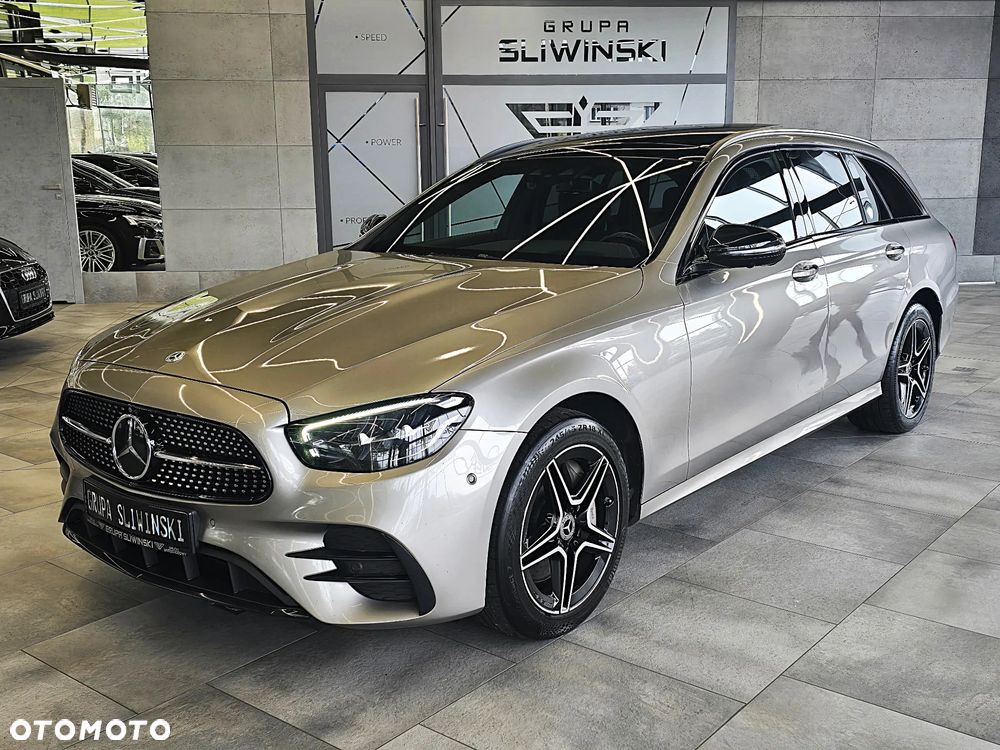 Mercedes-Benz Klasa E 300 de 4Matic 9G-TRONIC AMG Line - 2