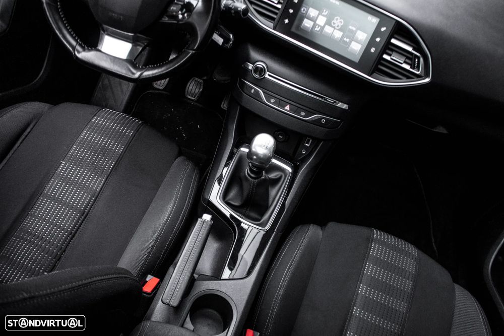 Peugeot 308 SW 1.6 BlueHDi Allure - 34