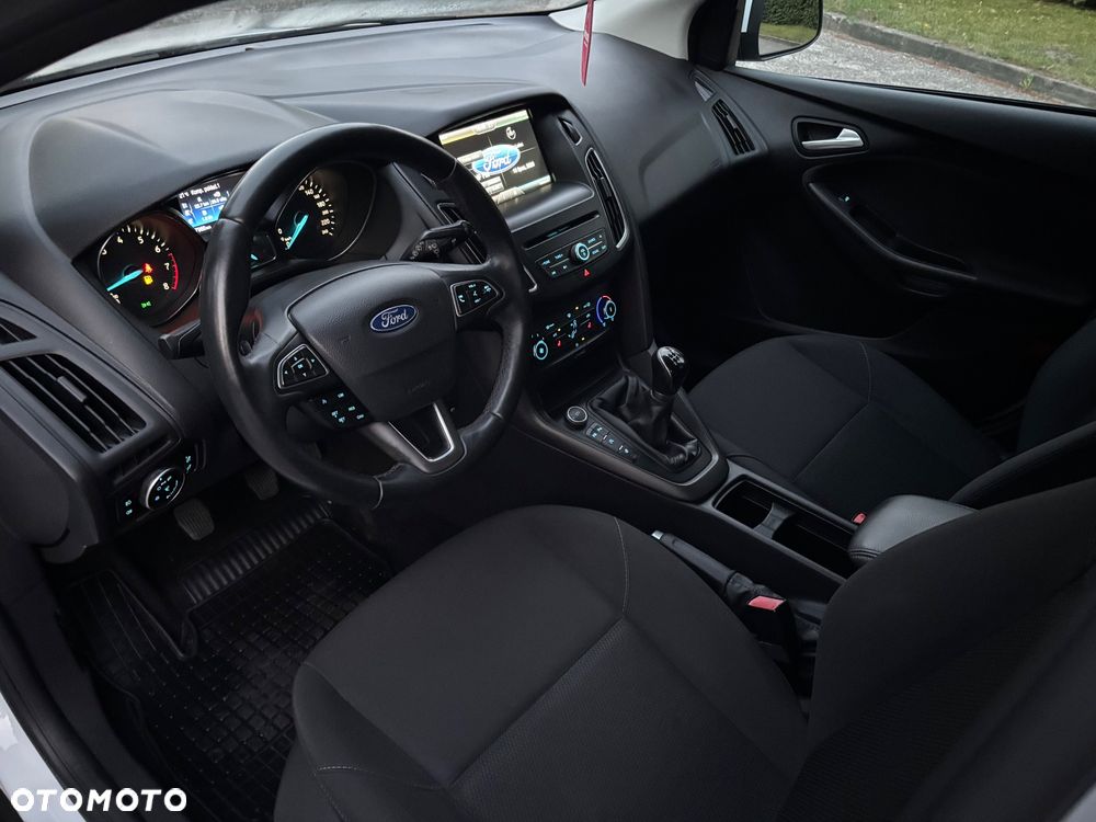 Ford Focus - 7