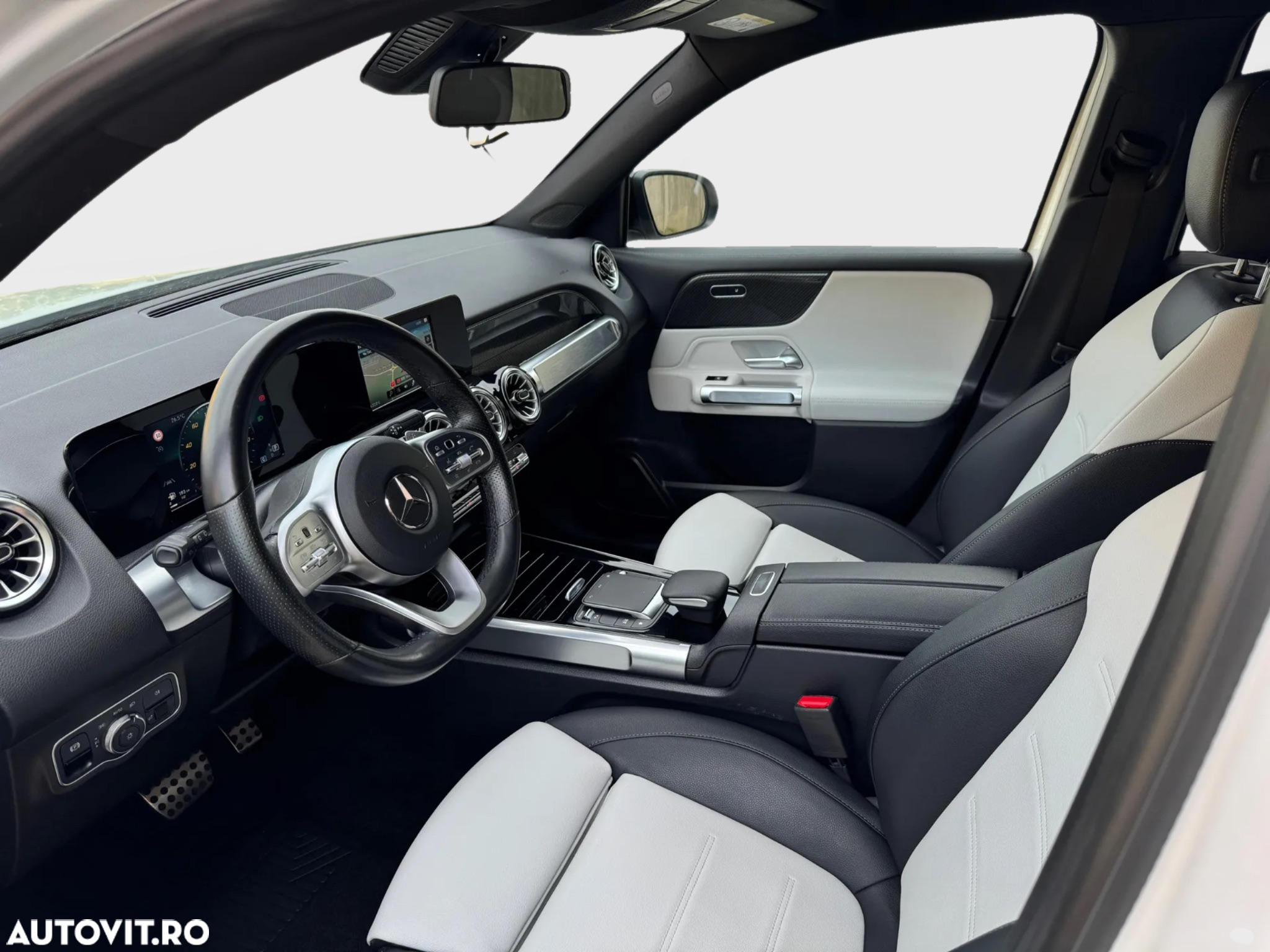 Mercedes-Benz GLB 200 d 8G-DCT AMG Line - 11