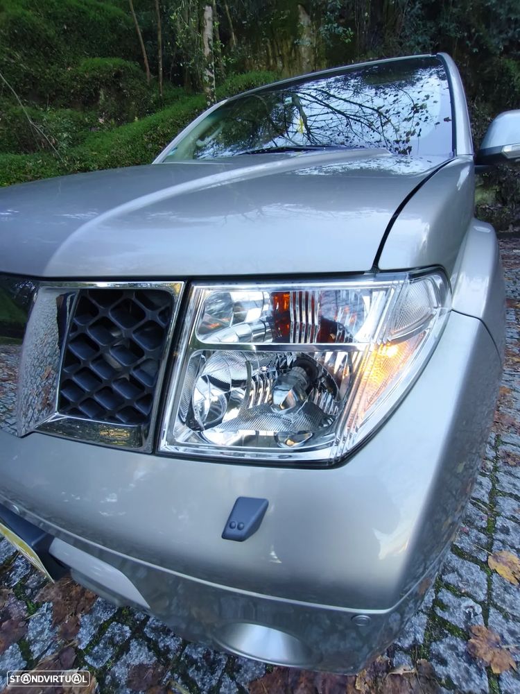 Nissan Pathfinder 2.5 dCi SE Comfort IT+Bose Auto. - 20