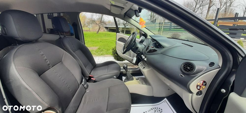 Renault Twingo - 31