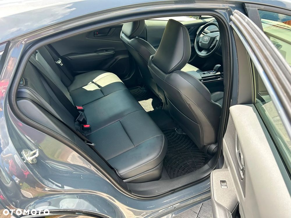 Toyota Prius 2.0 Hybrid Prestige - 11