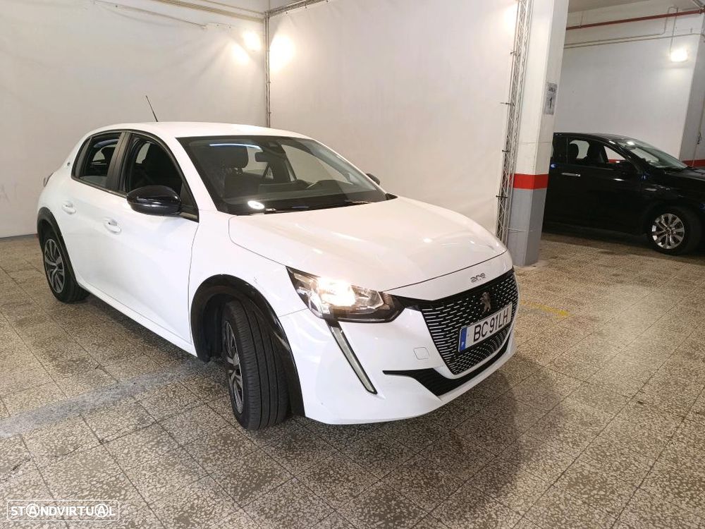 Peugeot E-208 2023 photo 4