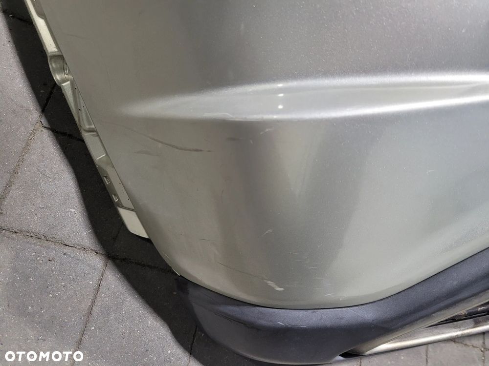 Honda civic VIII ufo 07r 5d Zderzak tylny YR559M PDC - 4