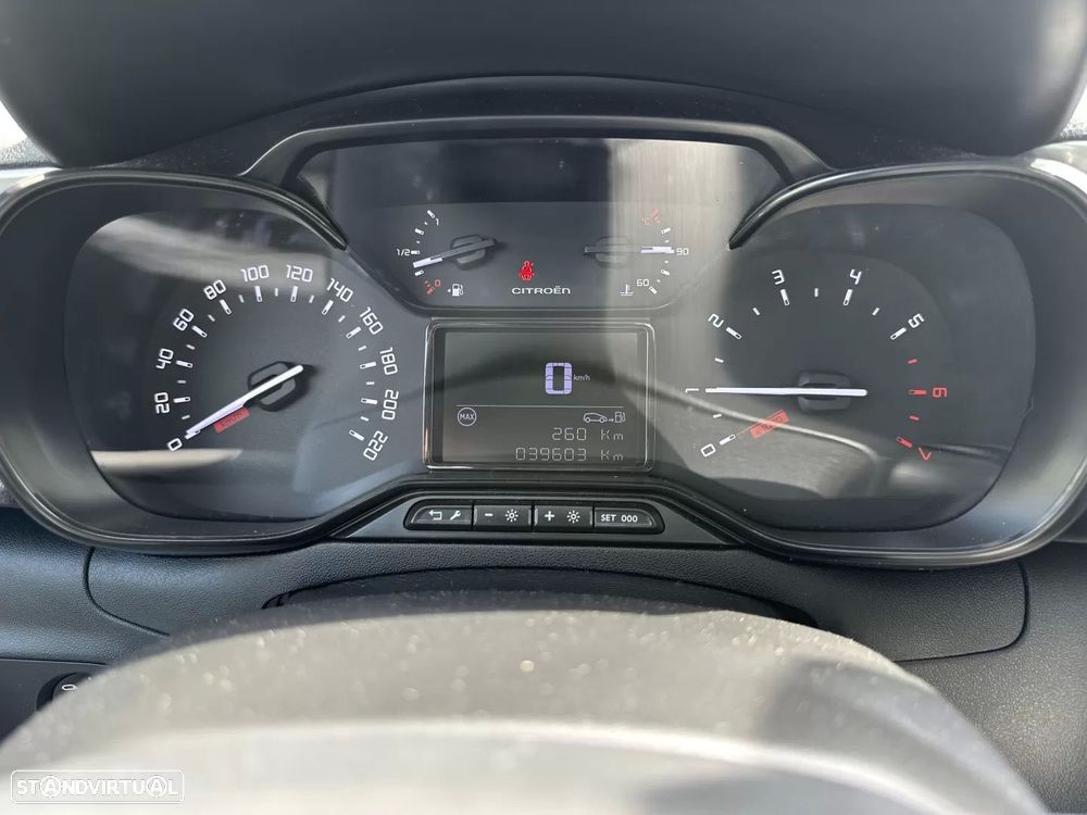Citroën C3 1.2 PureTech Shine - 26