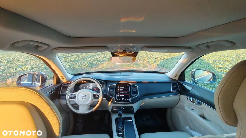 Volvo XC 90 T6 AWD Momentum 7os - 30