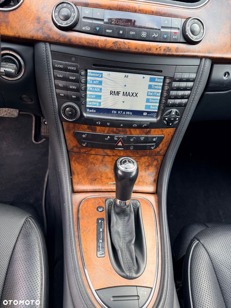 Mercedes-Benz CLS 350 - 11