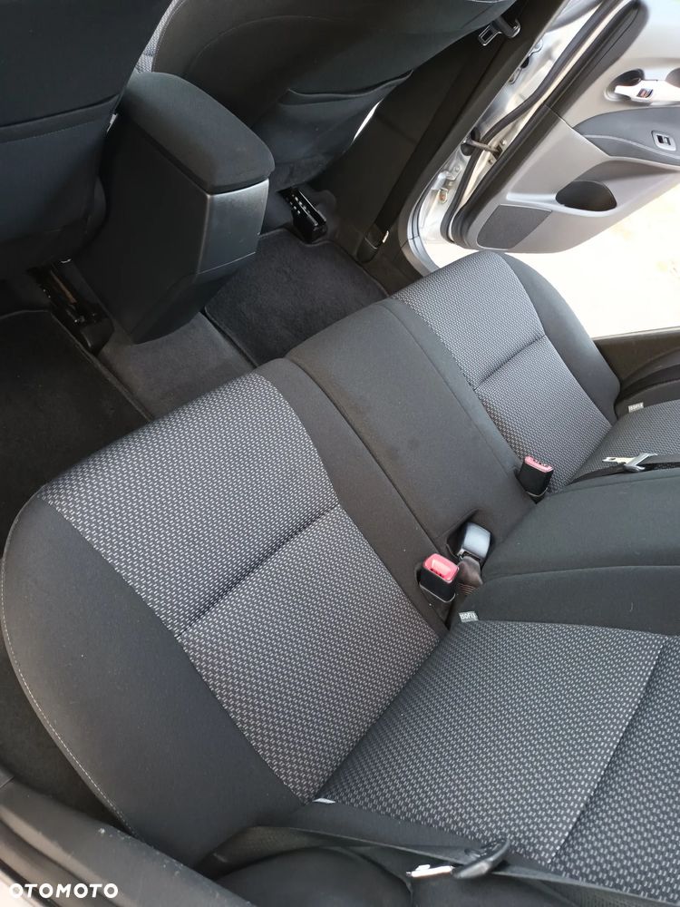 Toyota Auris 1.6 Valvematic Multidrive S START Edition - 36