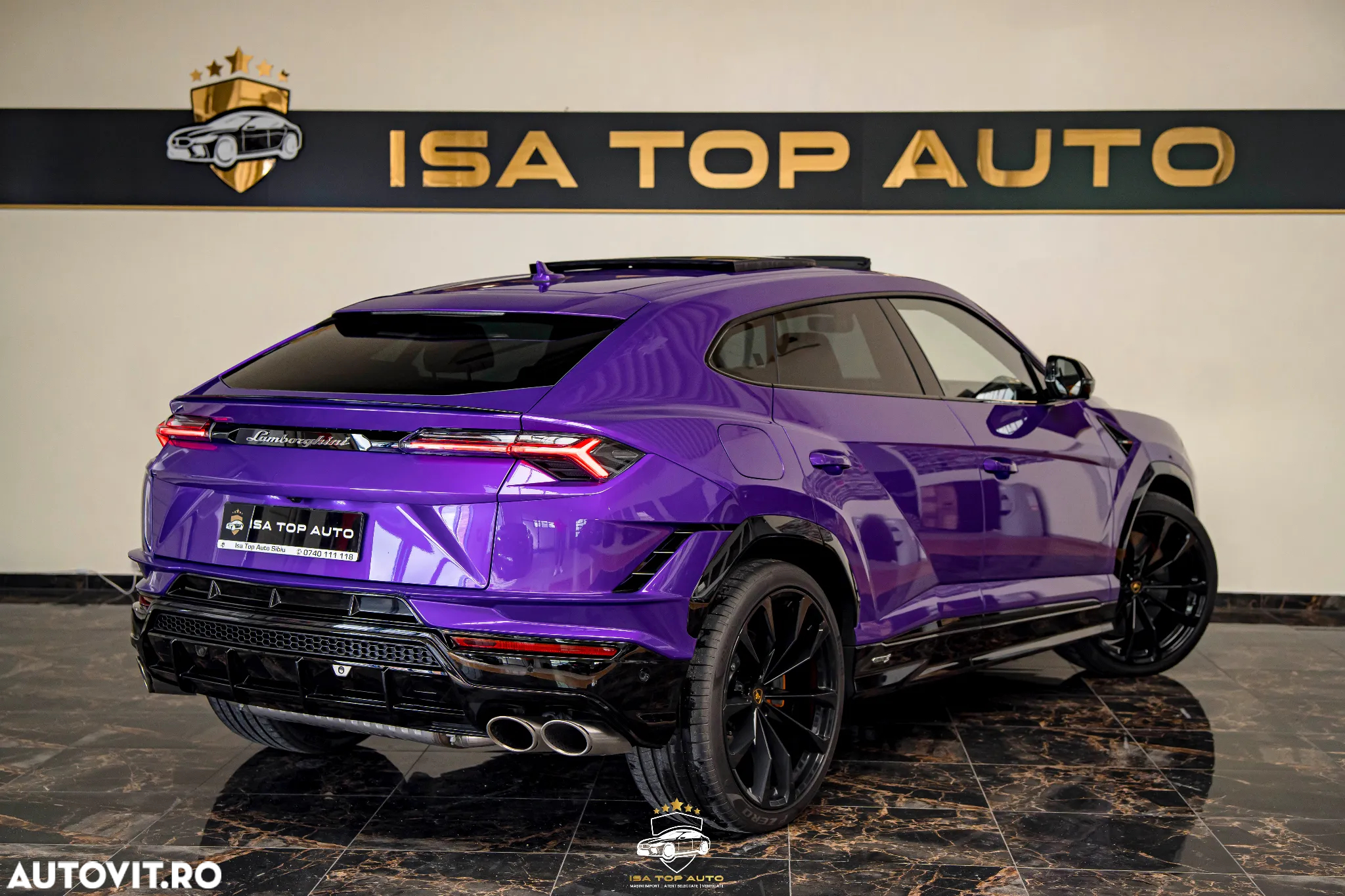 Lamborghini URUS - 35