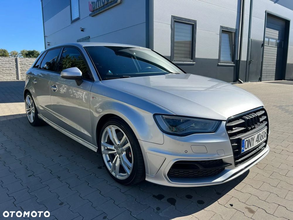 Audi A3 Sportback 2.0 TDI (clean diesel) quattro S tronic S line Sportpaket