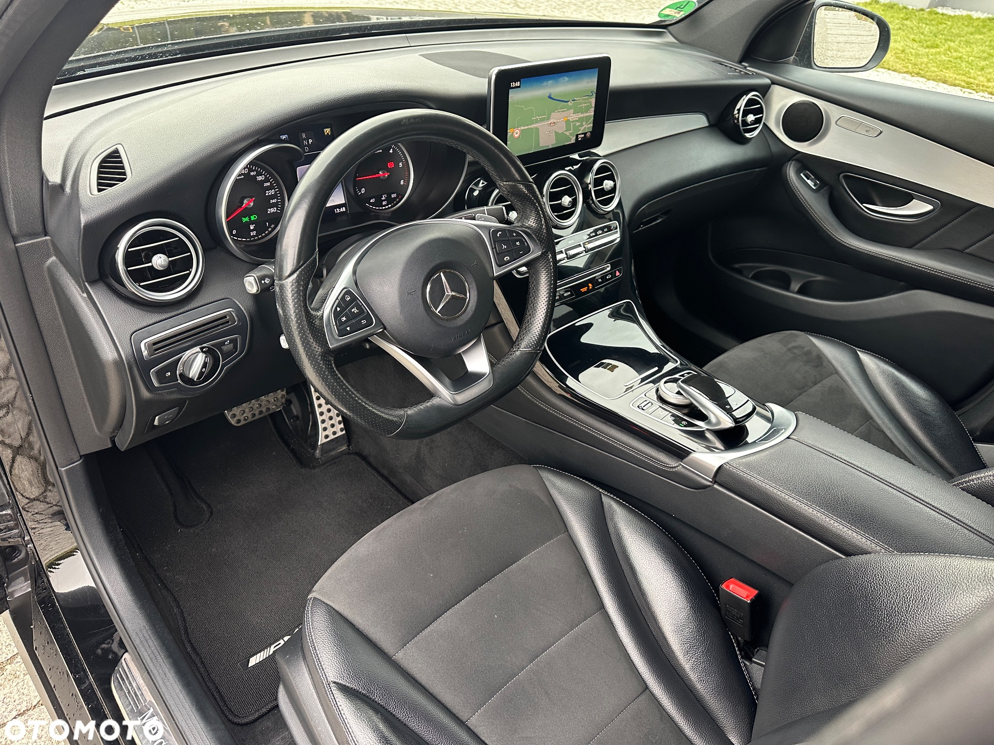 Mercedes-Benz GLC - 28