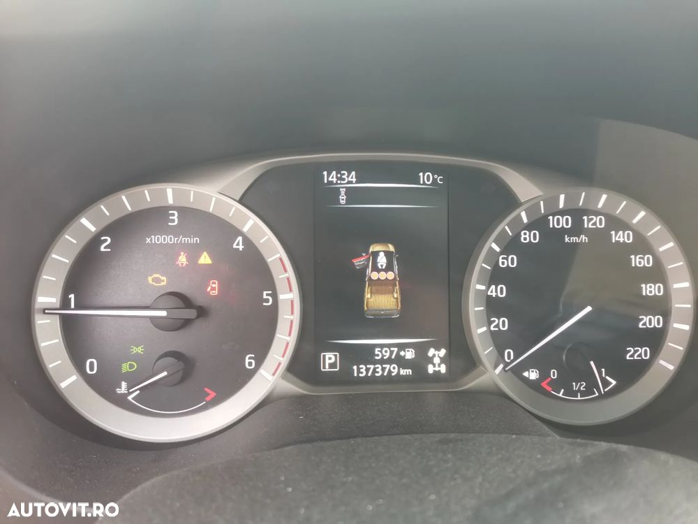 Nissan Navara 2.3 dCi Bi Turbo Double Cab Tekna Aut. - 11