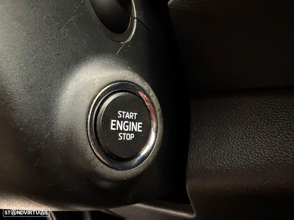 Skoda Karoq 1.0 TSI Selection - 24