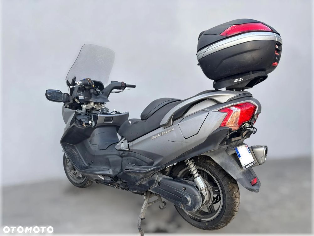 Suzuki Burgman - 4