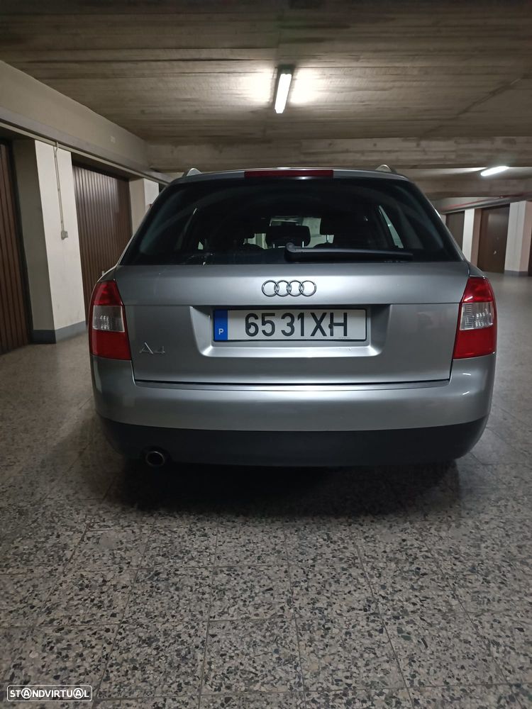 Audi A4 Avant 1.6 - 3