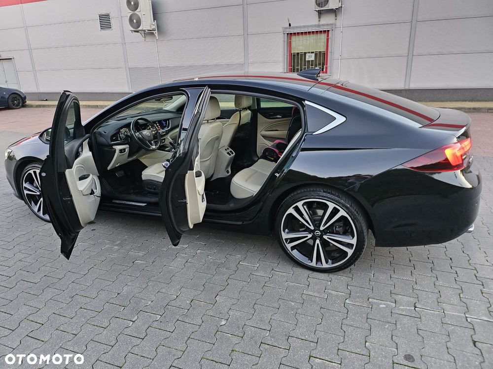 Opel Insignia 2.0 T 4x4 Innovation S&S - 8