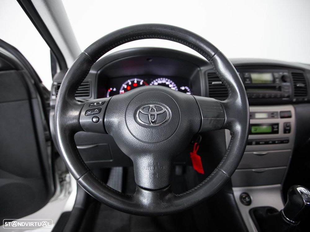 Toyota Corolla - 15