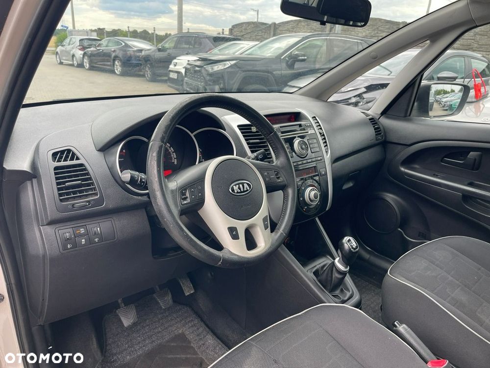 Kia Venga 1.4 CRDi M - 7