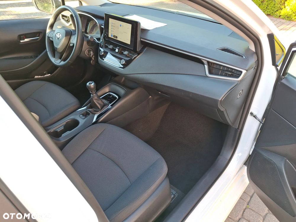 Toyota Corolla 1.5 Comfort - 17