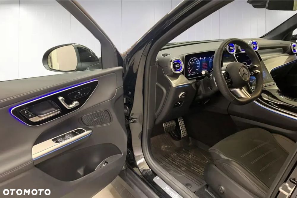 Mercedes-Benz GLC 220 d mHEV 4-Matic AMG Line - 10