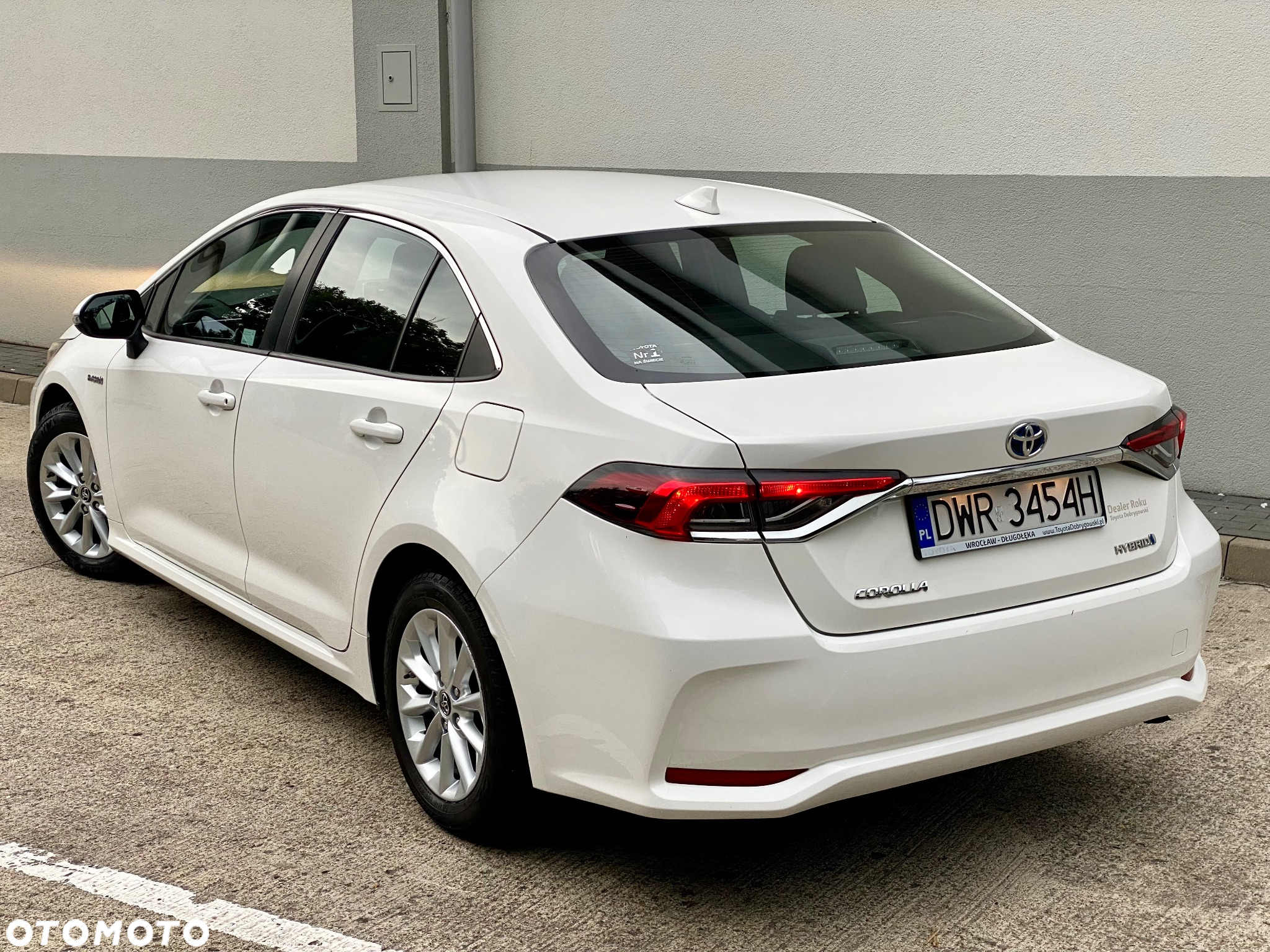 Toyota Corolla 1.8 Hybrid Comfort - 13