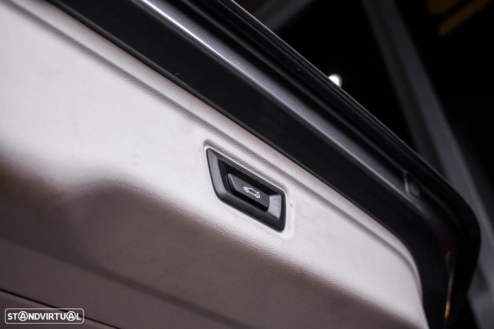 BMW 320 d Advantage Auto - 33