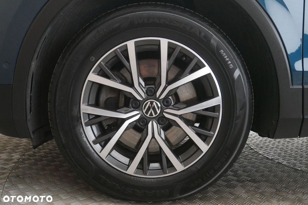Volkswagen Tiguan - 14