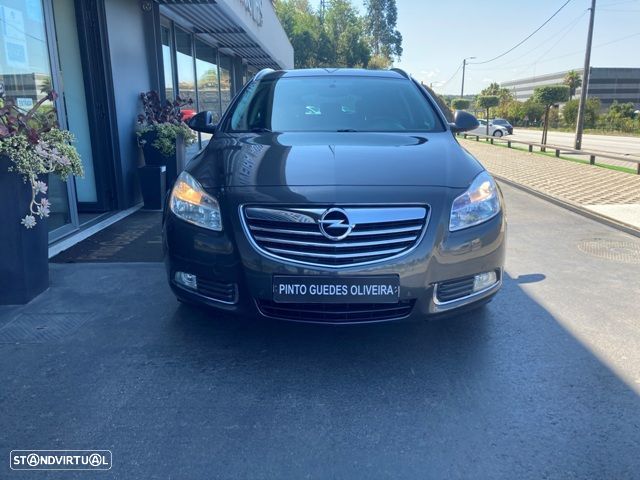 Opel Insignia Sports Tourer 2.0 CDTi Edition S/S — fotografia 2