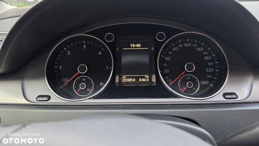 Volkswagen Passat 2.0 TDI 4Mot Highline DSG - 11