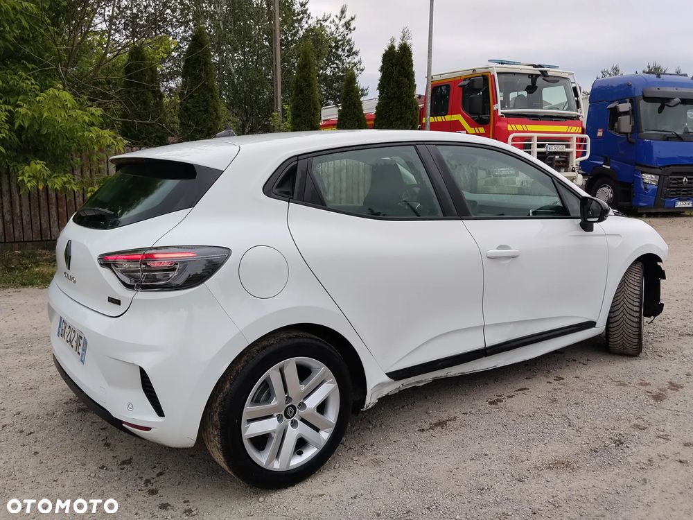 Renault Clio 1.6 E-TECH Full Hybrid 145 Evolution - 10