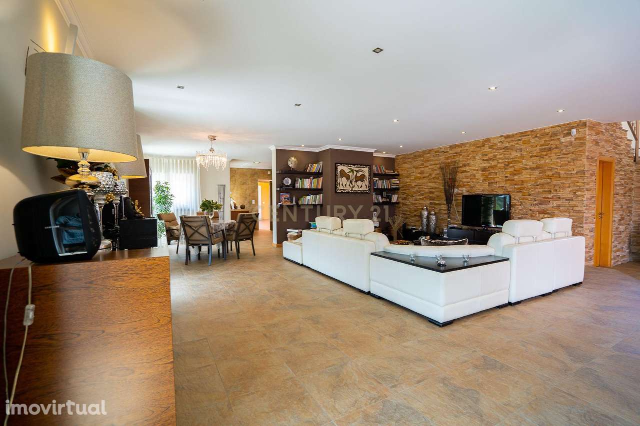 Moradia T4, Santiago dos Velhos a 20 minutos de Lisboa - Grande imagem: 2/54