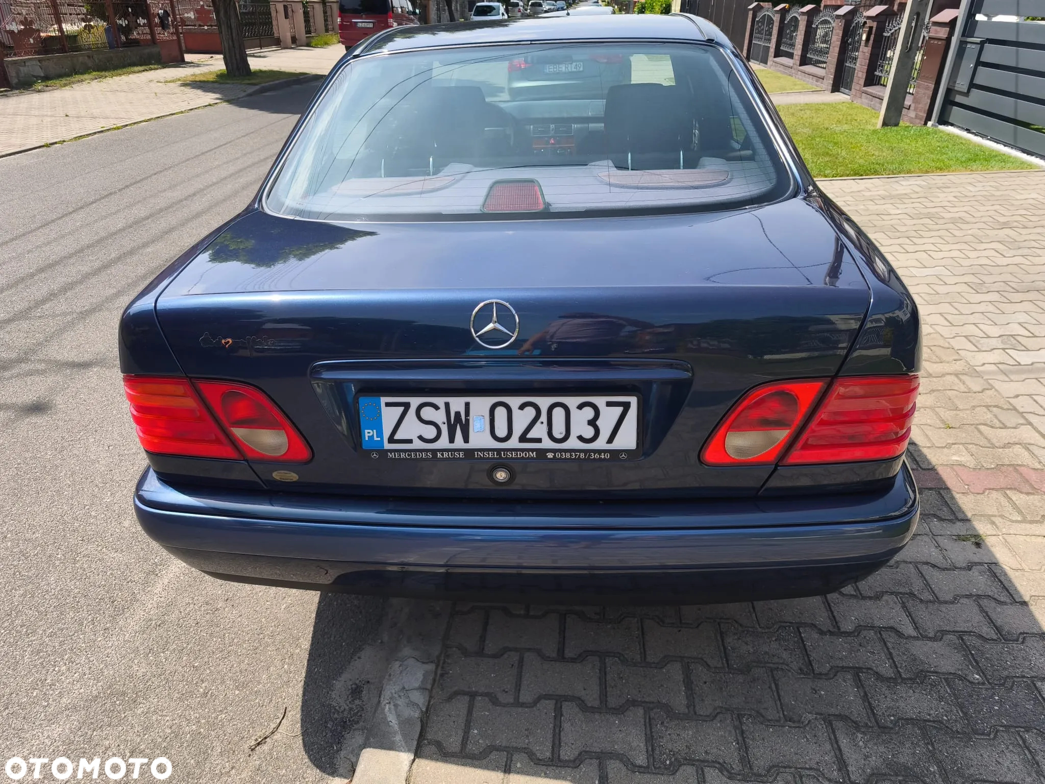 Mercedes-Benz Klasa E - 4