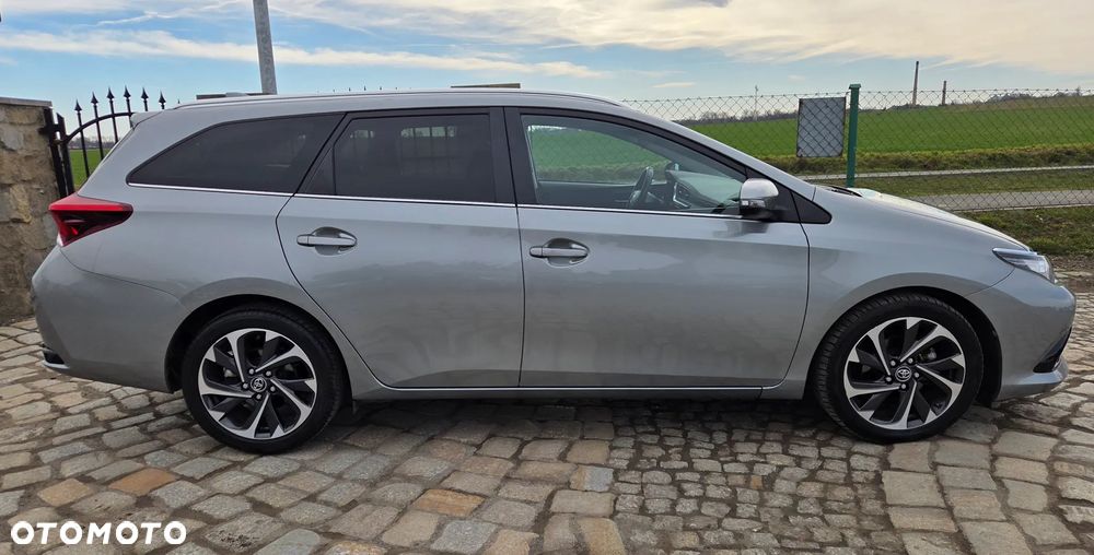 Toyota Auris 1.6 D-4D Edition-S - 24