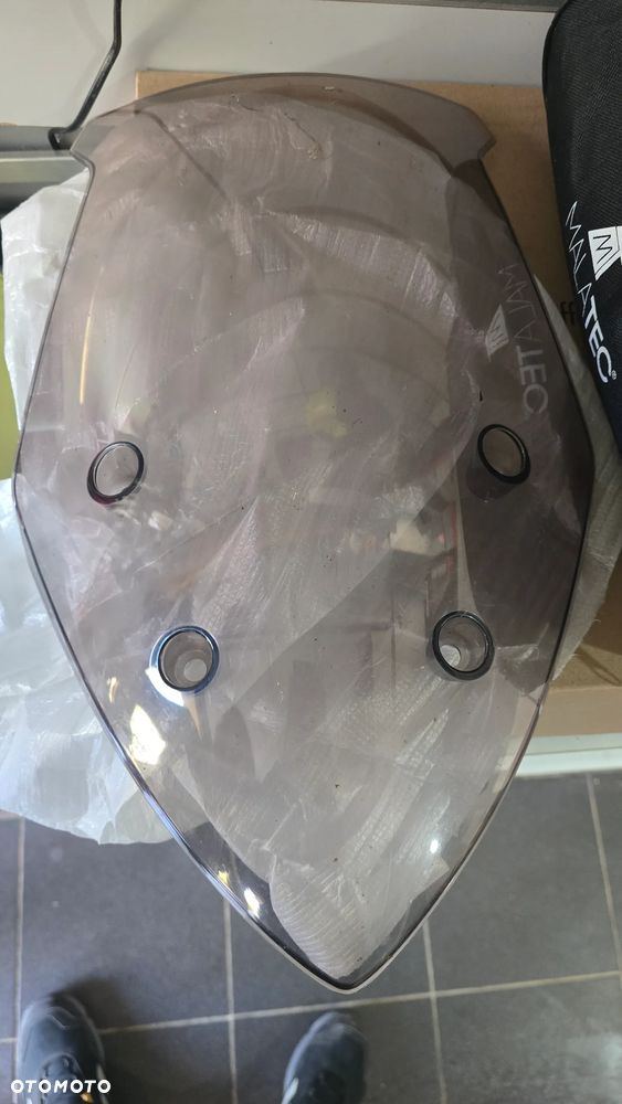 Suzuki GSX 1000 - 15