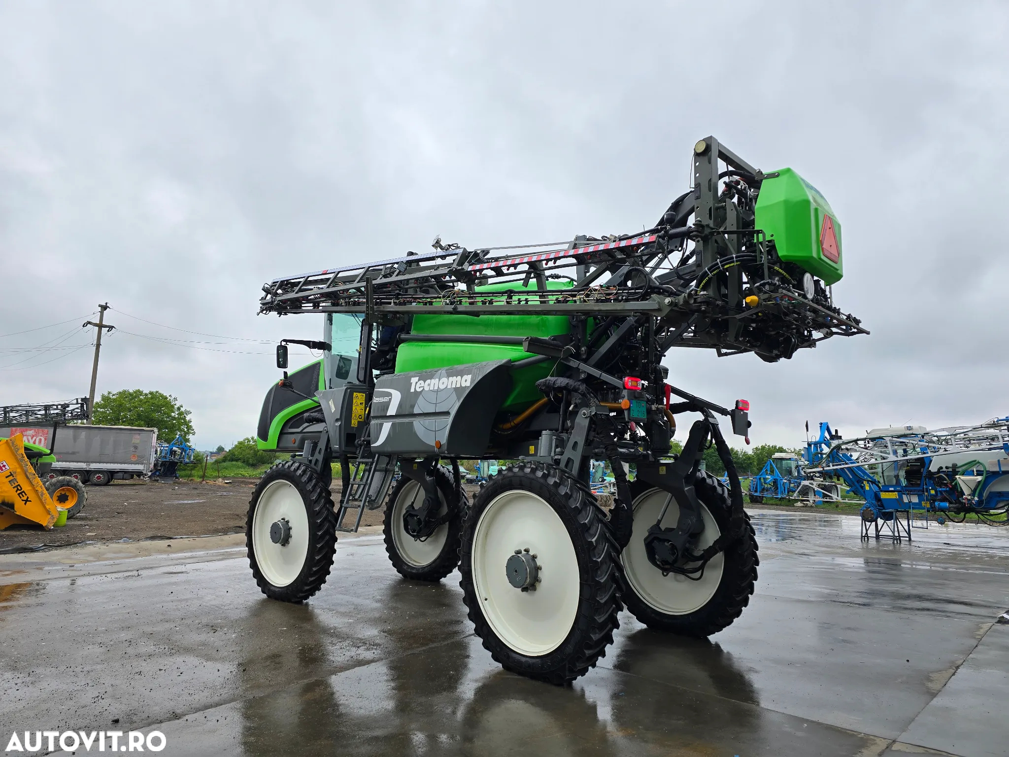 Tecnoma autopropulsata in rate 1.9m gardaautopropulsata - 11