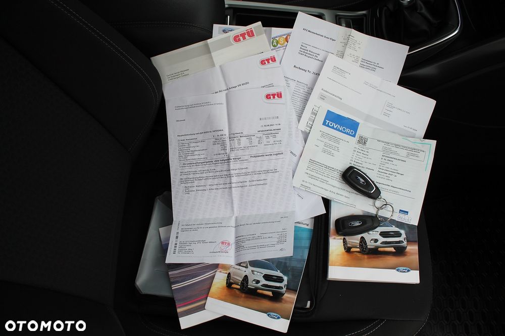 Ford Kuga 2.0 TDCi 2x4 Cool & Connect - 39