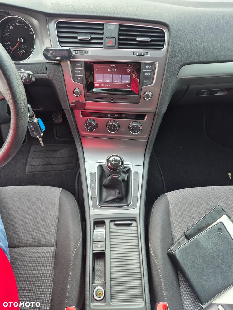Volkswagen Golf 1.6 TDI BMT Highline - 14