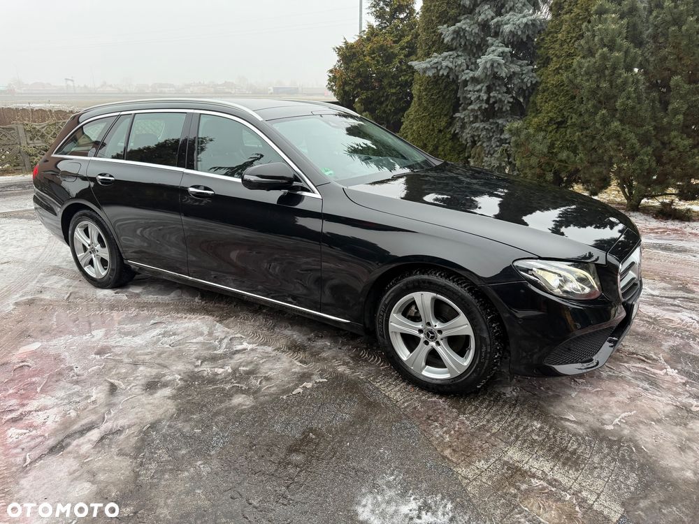 Mercedes-Benz Klasa E 220 d 9G-TRONIC Avantgarde - 16