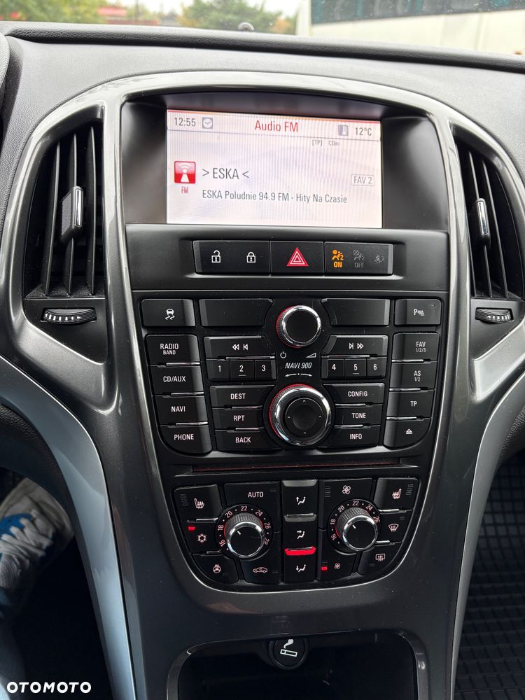 Opel Astra 2.0 CDTI Exklusiv - 12