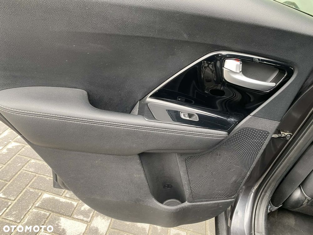 Kia Niro 1.6 GDI Hybrid L - 19